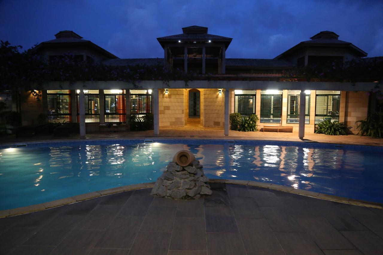 Hotel Sol Beni Abidjan Exterior photo