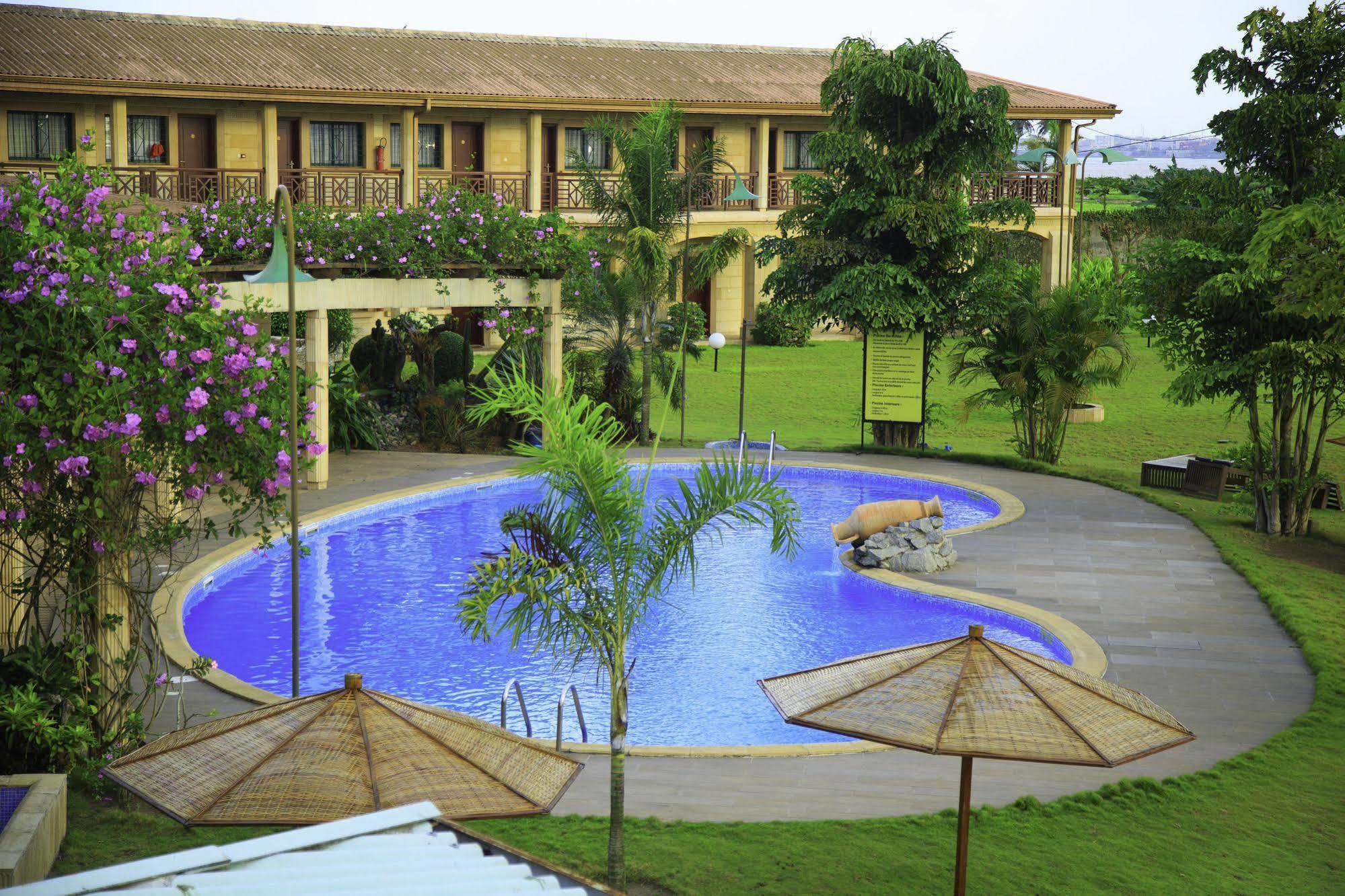 Hotel Sol Beni Abidjan Exterior photo